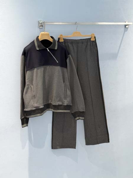 2025年9月28日入荷秋冬新作miumiuセットレディース...