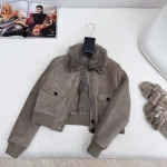 2025年9月28日入荷秋冬新作Miumiuレディース服高級N品人気/KL工場