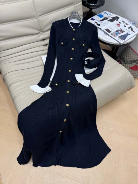 2025年9月28日入荷秋冬新作HERMESレディース服高級...