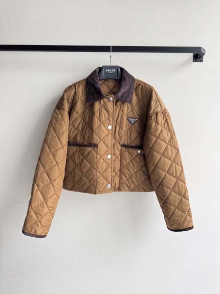 2025年9月29日入荷秋冬新作Pradaレディース服高級N...