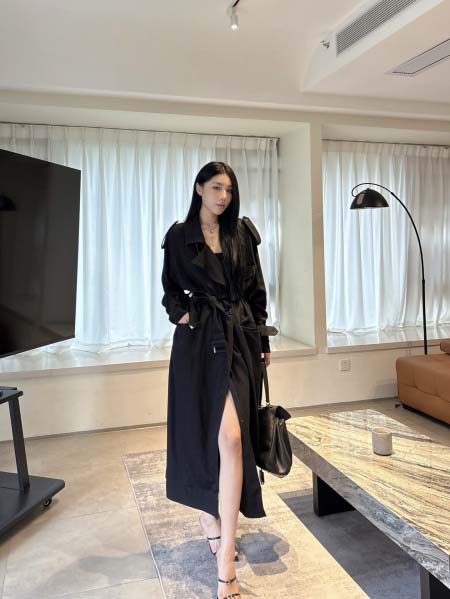 2025年9月29日入荷秋冬新作Diorレディース服原版復刻...