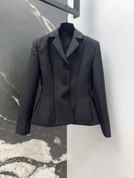 2025年9月29日入荷秋冬新作Diorレディース服原版復刻...