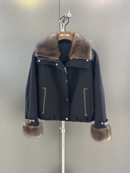 2025年9月29日入荷秋冬新作Pradaレディース服原版復...