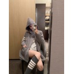 2025年9月30日入荷秋冬新作Thom Browne ニット/セーターファッション/誕生日プレゼント/贈り物 can工場