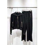 2025年9月30日入荷秋冬新作Louis Vuittonセットファッション/誕生日プレゼント/贈り物 can工場