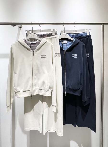 2025年9月30日入荷秋冬新作Miumiuファッション/誕...