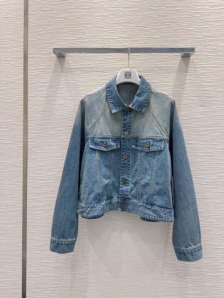 2025年9月30日入荷秋冬新作Loeweファッション/誕生...