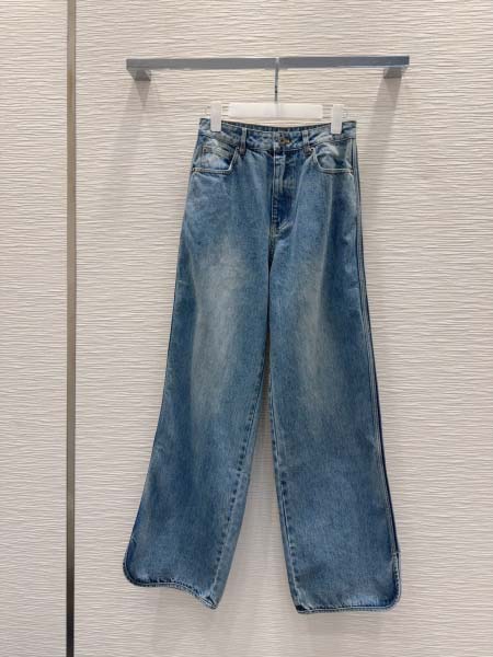 2025年9月30日入荷秋冬新作Loeweファッション/誕生...