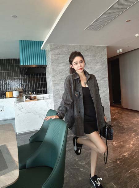 2025年10月1日入荷秋冬新作Miumiuファッション/誕生日プレゼント/贈り物 can工場