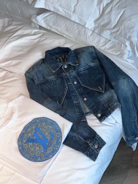 2025年10月1日入荷秋冬新作Balenciagaファッション/誕生日プレゼント/贈り物 can工場