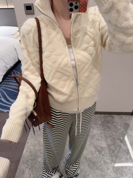 2025年10月1日入荷秋冬新作Louis Vuittonファッション/誕生日プレゼント/贈り物 can工場