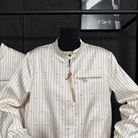 2025年10月1日入荷秋冬新作Louis Vuitton ジャケットファッション/誕生日プレゼント/贈り物 can工場