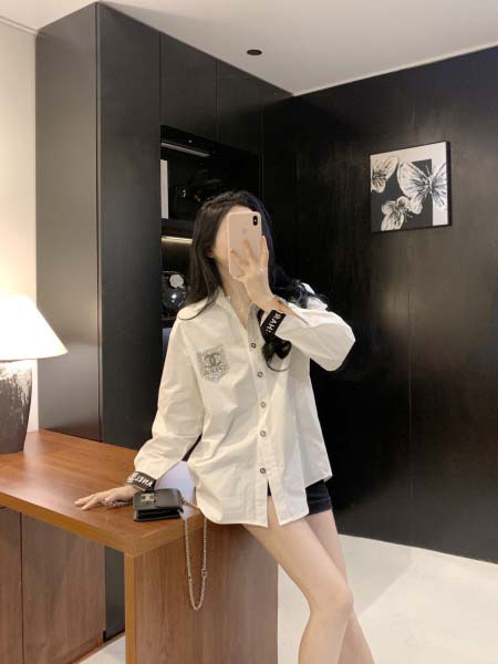 2025年10月1日入荷秋冬新作Chanel シャツ ファッション/誕生日プレゼント/贈り物 can工場