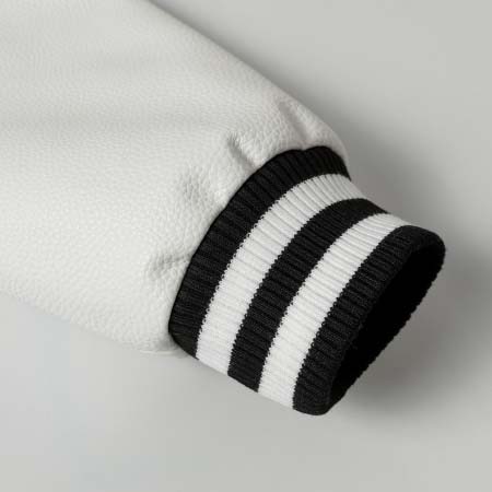 2025年10月9日秋冬入荷新作Chrome hearts ジャケット高品質安い人気商品/HL工場