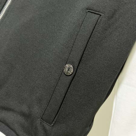 2025年10月9日秋冬入荷新作MONCLERジャケット高品質安い人気商品/HL工場