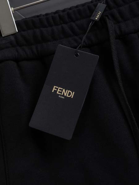 2025年10月10日秋冬入荷新作FENDIズボン高品質安い人気商品/HL工場