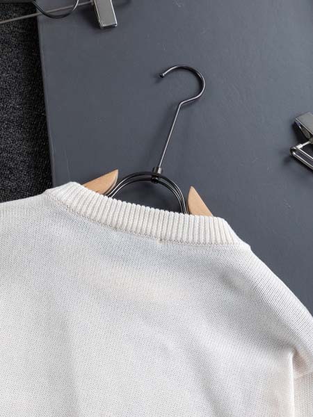 2025年10月10日秋冬入荷新作LOEWEセーター高品質安い人気商品/HL工場