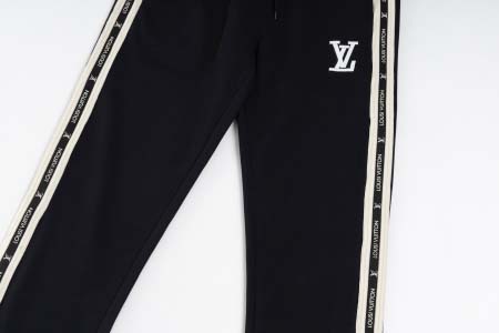 2025年10月10日秋冬入荷新作 LOUIS VUITTONズボン高品質安い人気商品/HL工場