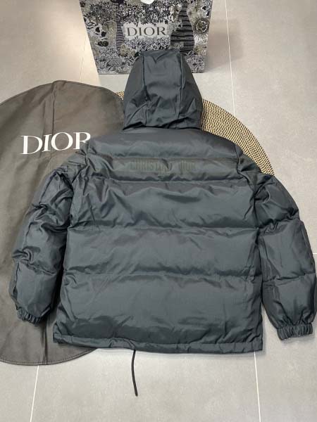 2025年10月11日秋冬入荷新作Diorダウンジャケット高品質安い人気商品/HL工場