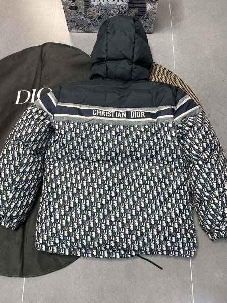 2025年10月11日秋冬入荷新作Diorダウンジャケット高品質安い人気商品/HL工場