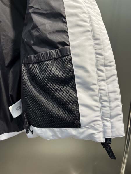 2025年10月11日秋冬入荷新作Cana da Goose 女性用ダウンジャケット高品質安い人気商品/HL工場