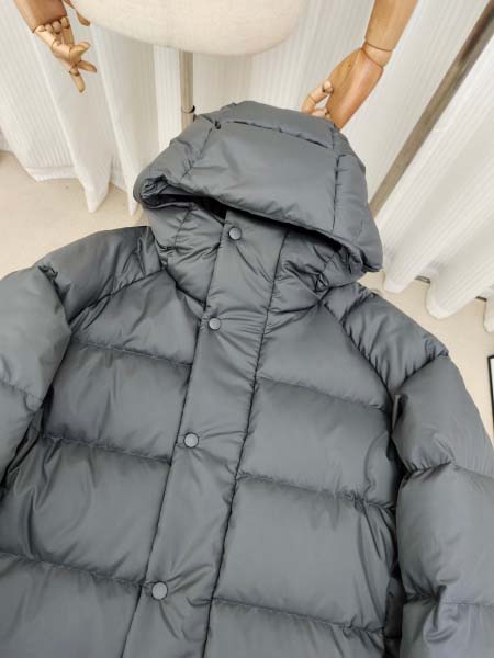 2025年10月12日秋冬入荷新作Lululemonダウンジャケット高品質 人気商品/HL工場