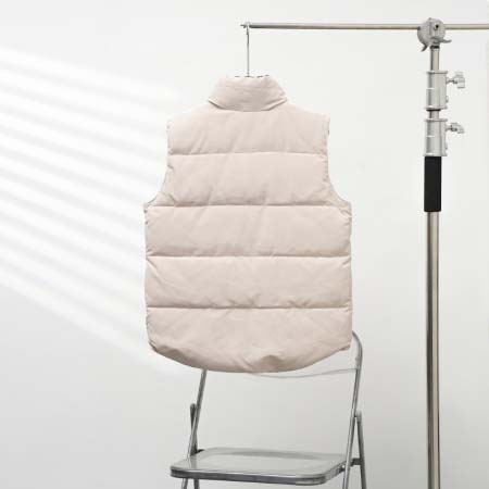 2025年10月12日秋冬入荷新作CANA*DA GOOSEダウンベスト高品質 人気商品/HL工場