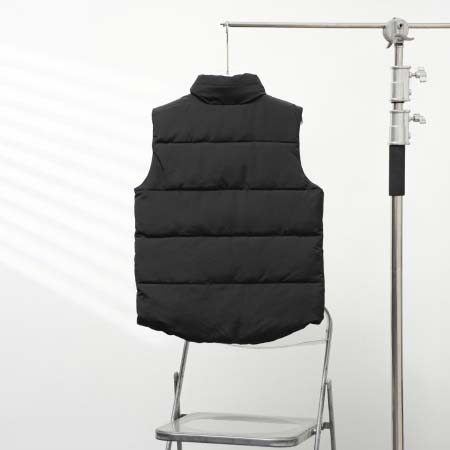 2025年10月12日秋冬入荷新作CA*NADA GOOSEダウンベスト高品質 人気商品/HL工場