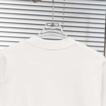 2025年10月12日秋冬入荷新作PRADAスウェット高品質 人気商品/HL工場