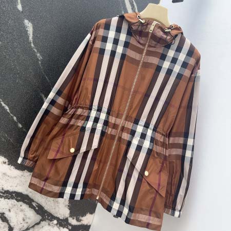 2025年10月13日入荷秋冬新作Burberryファッション/誕生日プレゼント/贈り物 can工場