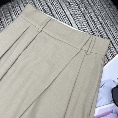 2025年10月13日入荷秋冬新作LOEWEファッション/誕生日プレゼント/贈り物 can工場