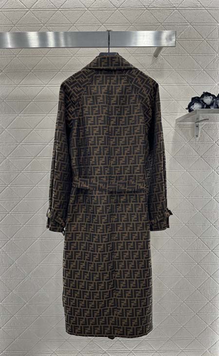 2025年10月13日入荷秋冬新作FENDIファッション/誕生日プレゼント/贈り物 can工場