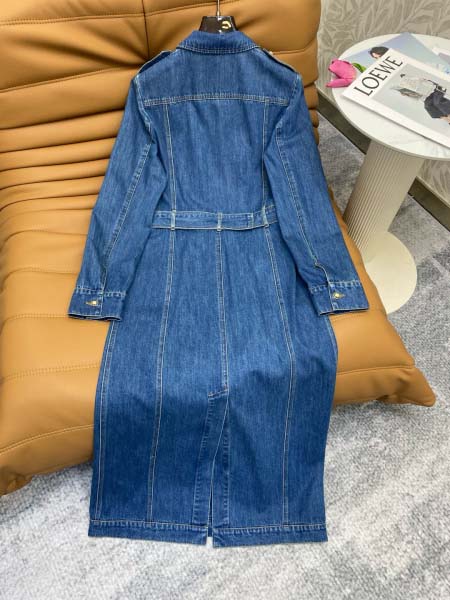 2025年10月13日入荷秋冬新作DIOR ワンピースファッション/誕生日プレゼント/贈り物 can工場