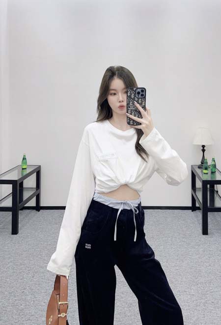 2025年10月13日入荷秋冬新作MiuMiu ズボン ファッション/誕生日プレゼント/贈り物 can工場