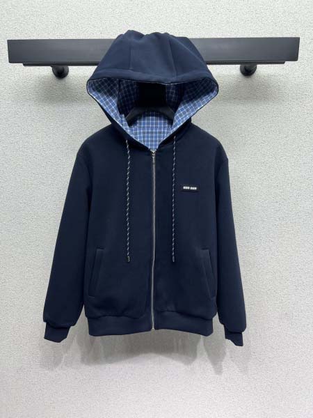 2025年10月13日入荷秋冬新作 miumiu  セットファッション/誕生日プレゼント/贈り物 can工場