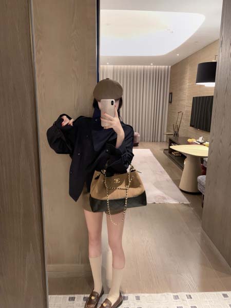 2025年10月13日入荷秋冬新作LOEWEファッション/誕生日プレゼント/贈り物 can工場