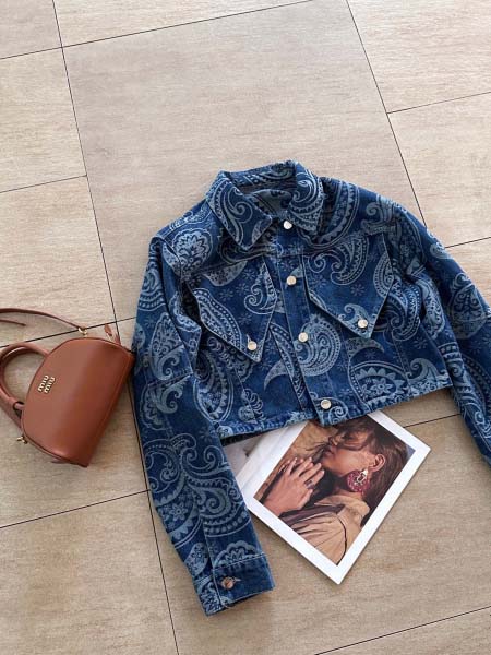 2025年10月13日入荷秋冬新作ファッション/誕生日プレゼント/贈り物 can工場