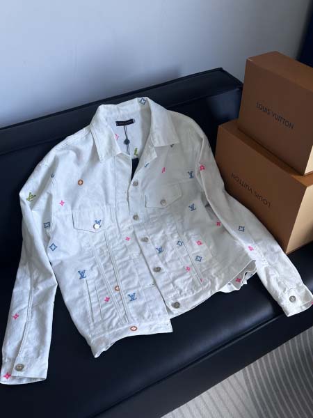 2025年10月13日入荷秋冬新作Louis Vuitton ジャケットファッション/誕生日プレゼント/贈り物 can工場