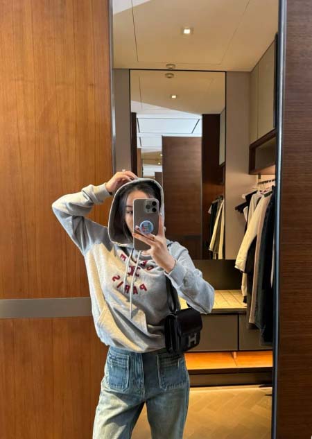 2025年10月14日入荷秋冬新作CELINEパーカーファッション/誕生日プレゼント/贈り物 can工場