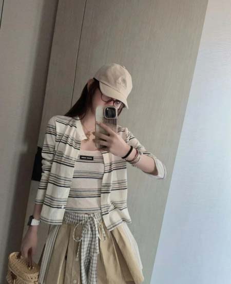 2025年10月14日入荷秋冬新作Miumiu セットファッション/誕生日プレゼント/贈り物 can工場