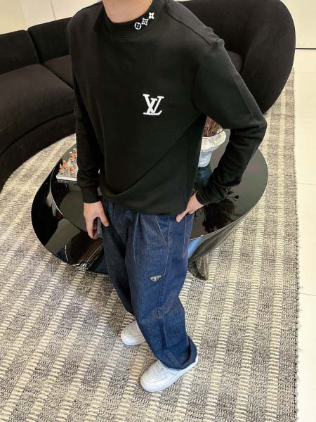 2025年10月14日入荷新作Louis Vuitton長袖Tシャツ 高品質超厳選★入手困難/LD工場