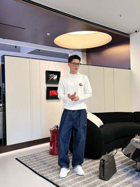 2025年10月14日入荷新作Gucci長袖Tシャツ 高品質超厳選★入手困難/LD工場