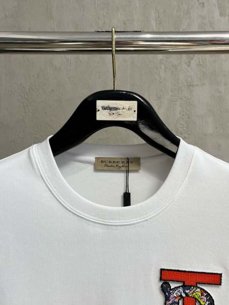 2025年10月14日入荷新作burberry長袖Tシャツ 高品質超厳選★入手困難/LD工場