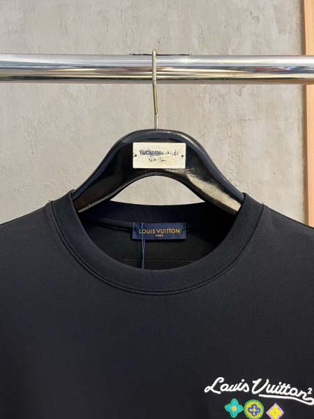 2025年10月14日入荷新作Louis Vuitton長袖Tシャツ 高品質超厳選★入手困難/LD工場