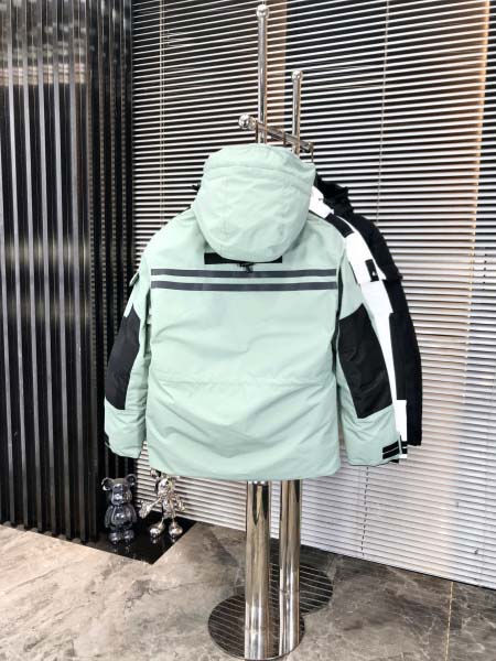 2025年10月20日秋冬入荷新作Helly Hansenダウンジャケット高品質 人気商品/HL工場