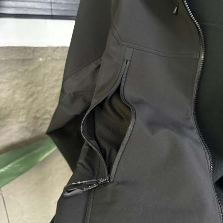 2025年10月20日秋冬入荷新作KAILASジャケット高品質 人気商品/HL工場