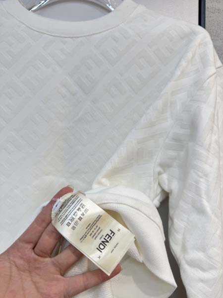 2025年10月21日入荷新作FENDIスウェット 秋冬高品質超厳選★入手困難/LD工場