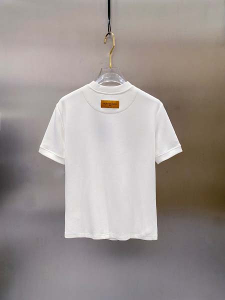 2025年10月21日入荷新作Louis Vuitton半袖Tシャツ 秋冬高品質超厳選★入手困難/LD工場