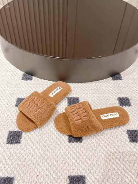 2025年10月22日入荷新作miumiu女性用35-41靴人気商品★/誕生日プレゼント/高品質/SL工場