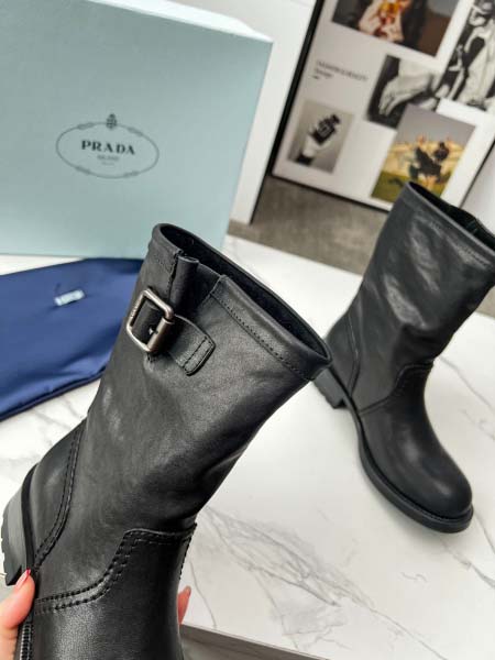 2025年10月22日入荷新作Prada女性用35-42靴人気商品★/誕生日プレゼント/高品質/SL工場
